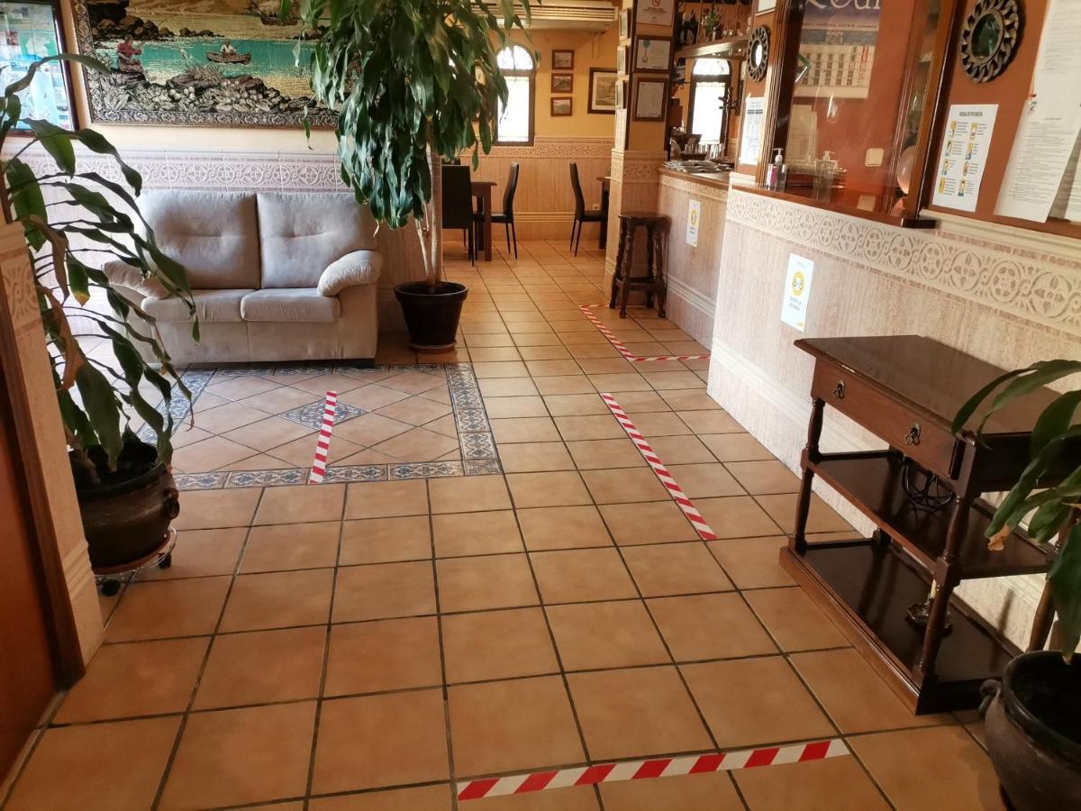 Hotel Riavela アヤモンテ エクステリア 写真