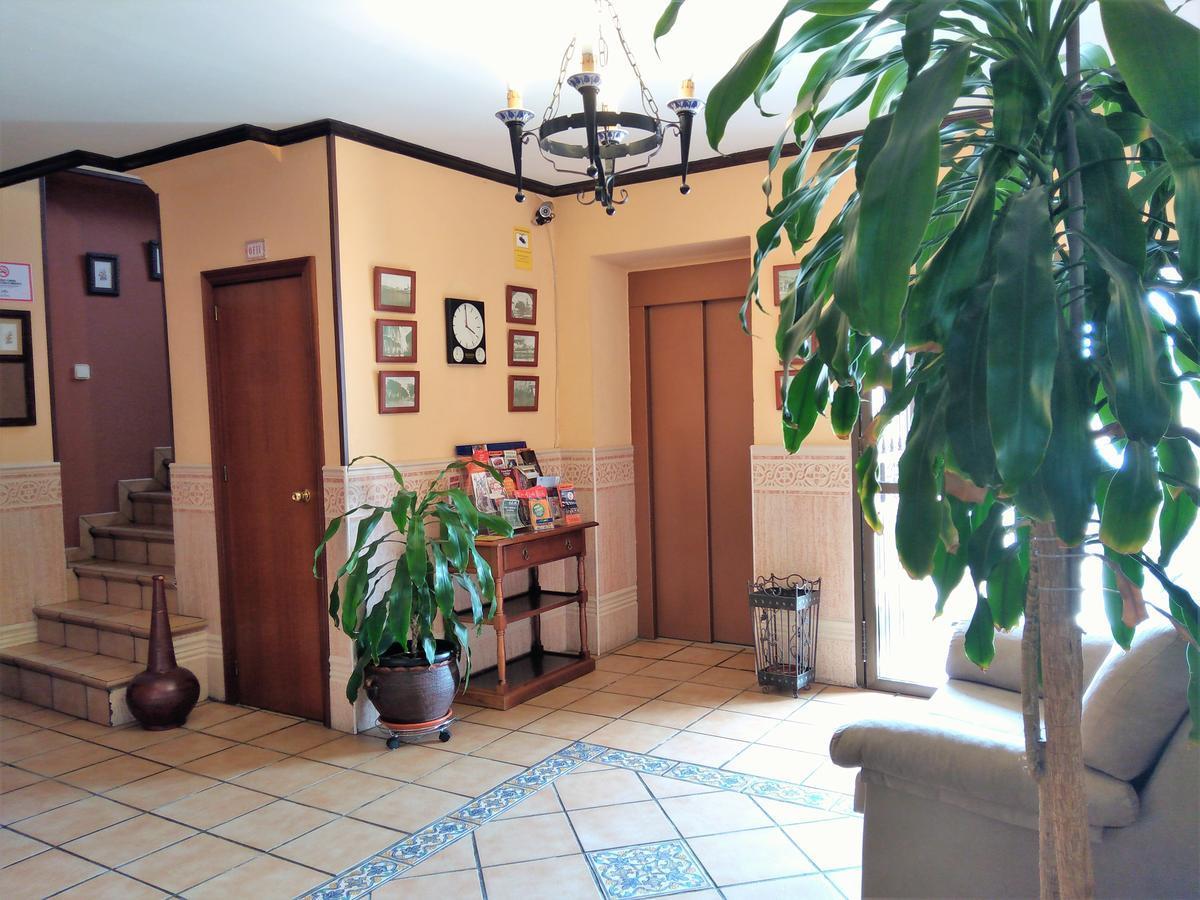 Hotel Riavela アヤモンテ エクステリア 写真